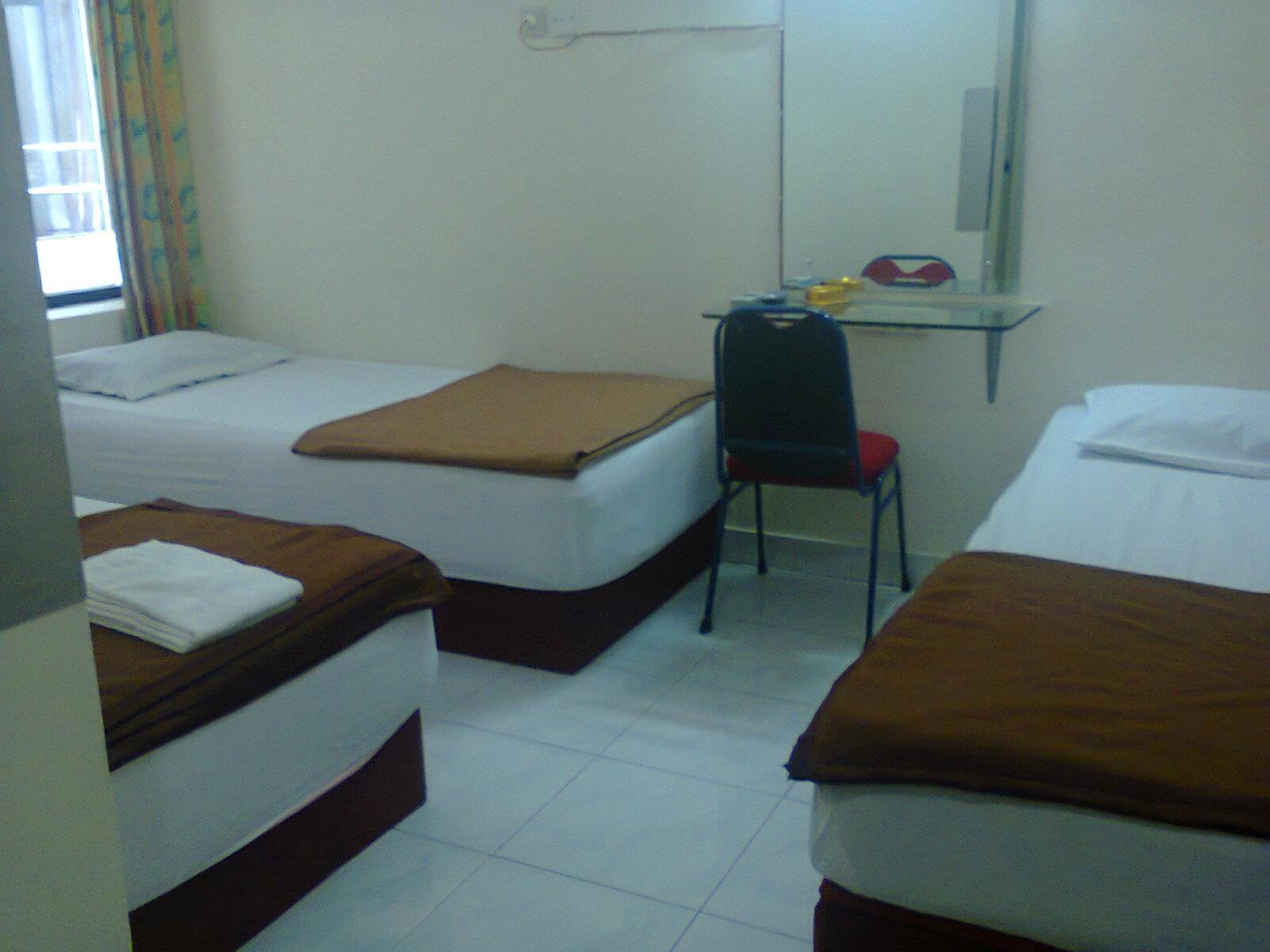 Mitra Hotel Jogjakarta Buitenkant foto